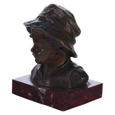 Скульптура «Мальчик в шляпе», Франция Франция Конец XIX века