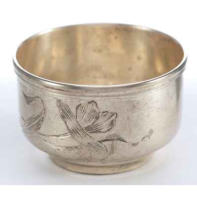 Солонка серебро 84 пр. ССК Москва нач. ХХ в. 15 гр. 2,6x4,2 см. Москва 1899-1908 гг