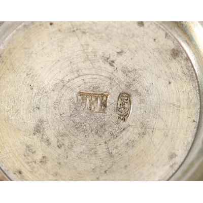 Солонка серебро 84 пр. ССК Москва нач. ХХ в. 15 гр. 2,6x4,2 см. Москва 1899-1908 гг