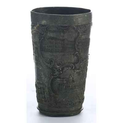 Стакан 200 лет Санкт-Петербурга олово 1903 г. Н-10 см. Санкт- Петербург около 1903 г