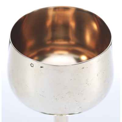 Фужер серебро 800 пр. Австрия нач. ХХ в. 122 гр. 16,2x8,9 см. Австрия начало ХХ века