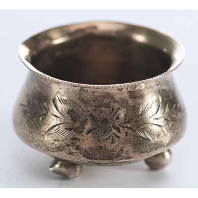 Солонка серебро 84 пр. Кострома 1908-26 гг. 16 гр. 3,2x4,5 см. Кострома 1908-1926 гг