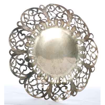 Конфетница серебро 800 пр. Германия кон. XIX в. 173 гр. D-22,2 см. Германия Конец XIX века