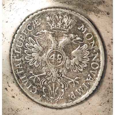 Серебряный лоток с талером Любека 1752 г. 800 пр. Германия 1950-60-е гг. 191 гр. 14,6x18,9 см. ФРГ (?) конец 1950-начало 1960-х