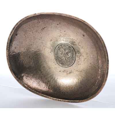 Серебряный лоток с талером Любека 1752 г. 800 пр. Германия 1950-60-е гг. 191 гр. 14,6x18,9 см. ФРГ (?) конец 1950-начало 1960-х