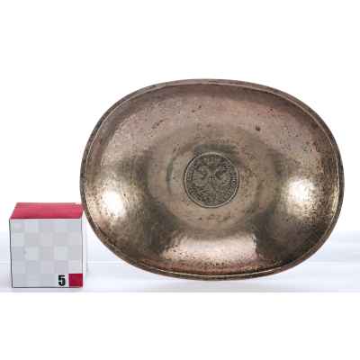 Серебряный лоток с талером Любека 1752 г. 800 пр. Германия 1950-60-е гг. 191 гр. 14,6x18,9 см. ФРГ (?) конец 1950-начало 1960-х