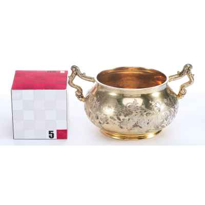 Сахарница серебро 84 пр. Н. Алексеев Москва 1860 г. 152 гр. 6,2x9 см. Москва около 1860 г