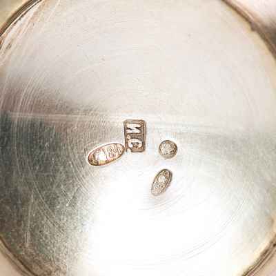 Сливочник серебряный 84 пр. И. Салтыков Москва нач. ХХ в. 72 гр. Н-7,2 см. Москва 1908-1926 гг