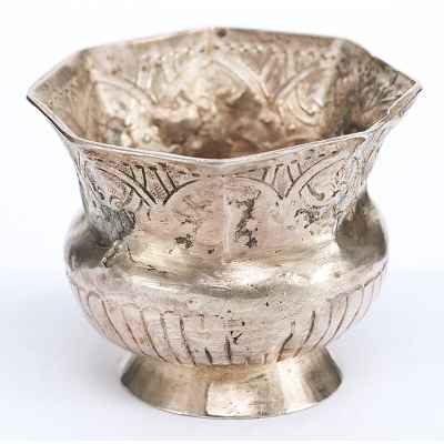 Стопка серебро Ф. Петров Москва 1750-68 гг. 19 гр. 3,6 см. Москва 1750-1768 гг