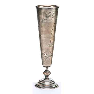 Кубок модерн серебро 84 пр. В. Соколов Москва нач. ХХ в. 92 гр. 16,6 см. Москва 1899-1908 гг