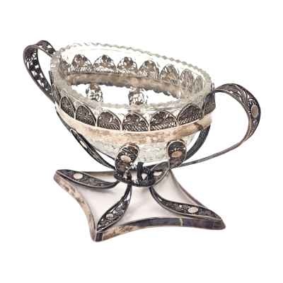 Ваза серебро 800 пр. скань LH Европа ХХ в. 202 гр. 12x20 см. Европа XX век