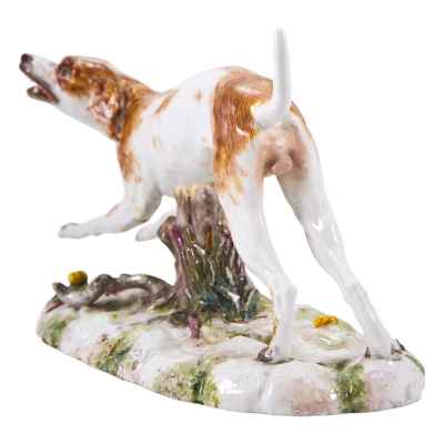 Скульптура Гончая фарфор Хехст (Höchst) 1750-90-е гг. Гессен 32х19 см. Хехст, Германия вторая половина XVIII века