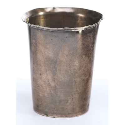 Стопка штихельный декор серебро 84 пр. Кострома нач. ХХ в. 22 гр. Н-4,8 см. Кострома после 1908 г