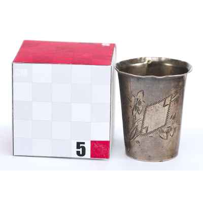 Стопка штихельный декор серебро 84 пр. Кострома нач. ХХ в. 22 гр. Н-4,8 см. Кострома после 1908 г