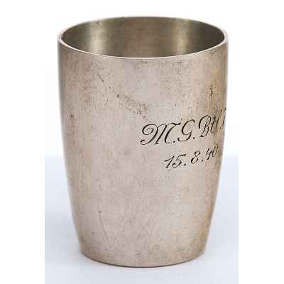 Стопа  с гравировкой серебро 800 пр. Германия 1890-е гг. Н-4,4 см. Германия 1890-е гг