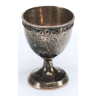 Подставка под яйцо серебро 800 пр. Германия 1887-1901 гг. 27,7 гр. Н-6,11 см. Германия 1887-1901 гг