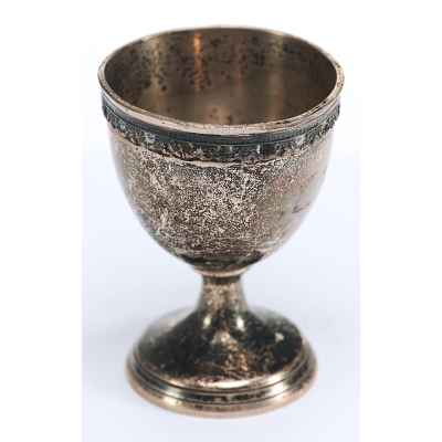 Подставка под яйцо серебро 800 пр. Германия 1887-1901 гг. 27,7 гр. Н-6,11 см. Германия 1887-1901 гг