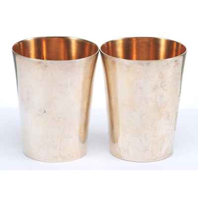 Две геральдические стопы серебро 800 пр. Германия 1880-е гг. 130 гр. Н-7,3 см. Ганновер, Германия после 1888 г