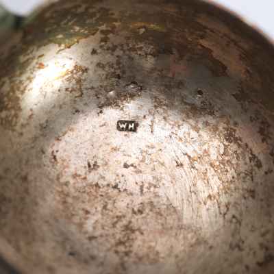 Парные солонки Крестьянин серебро 800 пр. WH Австро-Венгрия 1870-е гг. 12,8x5,5 см. Австрия 1867-1872 гг