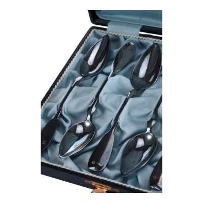 Набор чайных ложек серебро 750 пр. 129 гр. Австрия после 1922 г. Вена (Австрия) после 1922 г