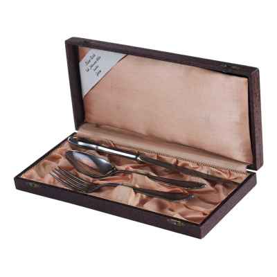 Столовый набор Эгоист в футляре серебро 800 пр. 201 гр. Германия нач. ХХ в. Германия после 1888 г