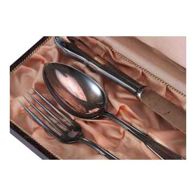 Столовый набор Эгоист в футляре серебро 800 пр. 201 гр. Германия нач. ХХ в. Германия после 1888 г