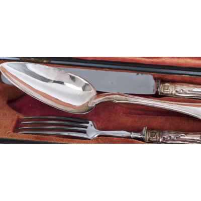 Набор столовых приборов Эгоист в футляре серебро 800 пр. 165,5 гр. Чехия сер. XIX в. Прага до 1867 г