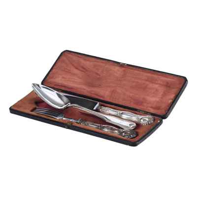 Набор столовых приборов Эгоист в футляре серебро 800 пр. 165,5 гр. Чехия сер. XIX в. Прага до 1867 г