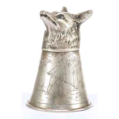 Кубок с головой волка и сценами охоты Германия конец ХІХ века