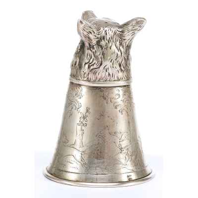 Кубок с головой волка и сценами охоты Германия конец ХІХ века