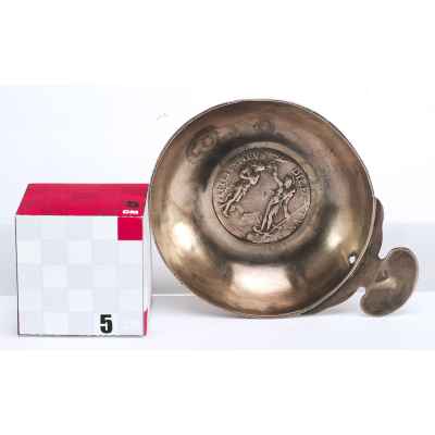 Икорница с монетой Европа (Италия) конец XVII века