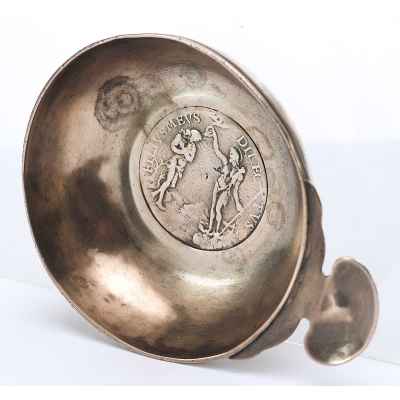 Икорница с монетой Европа (Италия) конец XVII века