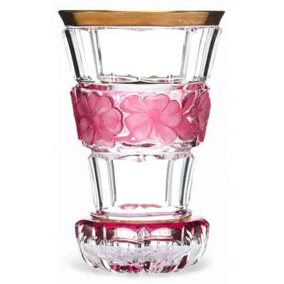 Стакан «ранфбехер» украшенный красными цветами Богемия середина ХХ века