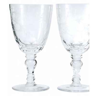 Набор бокалов с гравированным растительным рисунком. Богемия четверть XX века