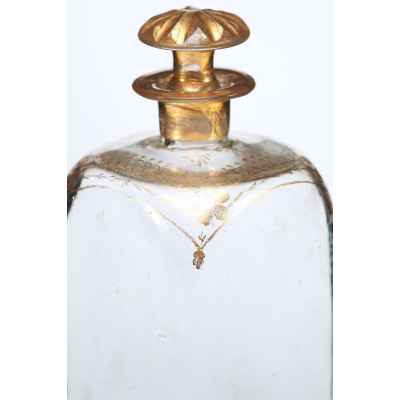 Штоф стекло, золочение Богемия кон. XVIII в. Н-17,5 см. Богемия последняя четверть XVIII века