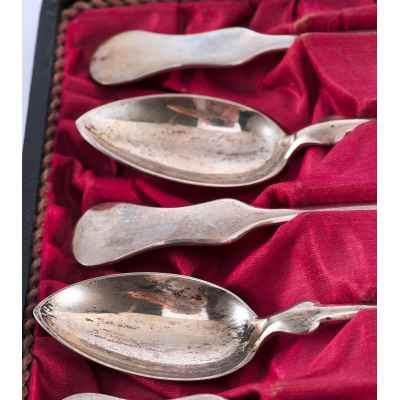 Набор чайных ложек серебро 800 пр. 202 гр. Австрия после 1872 г. Австрия, Вена после 1872 г