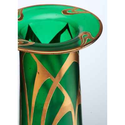 Ваза из цветного стекла в стиле модерн Еврпа Начало XX века