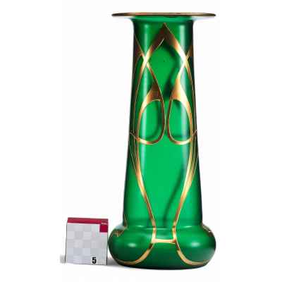 Ваза из цветного стекла в стиле модерн Еврпа Начало XX века