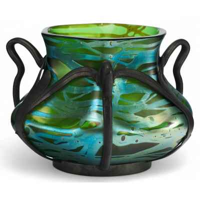 Ваза аквамарин в стиле «модерн» Богемия около 1905 г