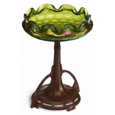 Ваза из цветного стекла с плавными краями Европа Начало XX века