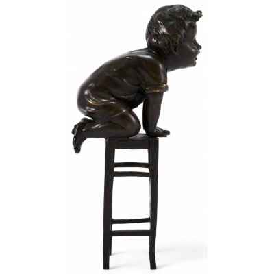 Скульптура «Ребенок на табурете», бронза Франция Первая четверть XX века