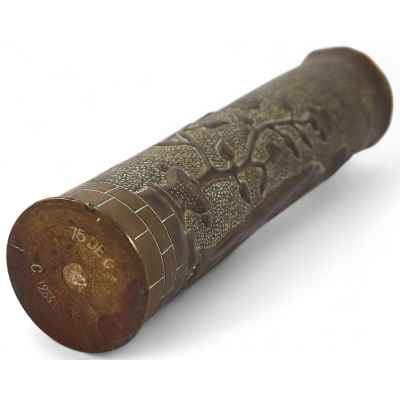 Ваза из гильзы от артиллерийского снаряда с выколоточным рисунком Франция 1916