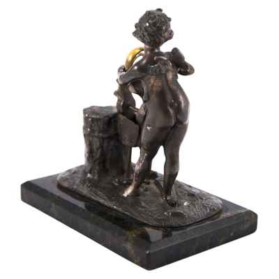 Скульптурная композиция «Амур кующий кольца» Франция (?) первая четверть ХХ века