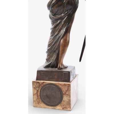 Скульптура «Юдифь» Вена, Австрия Конец XIX века