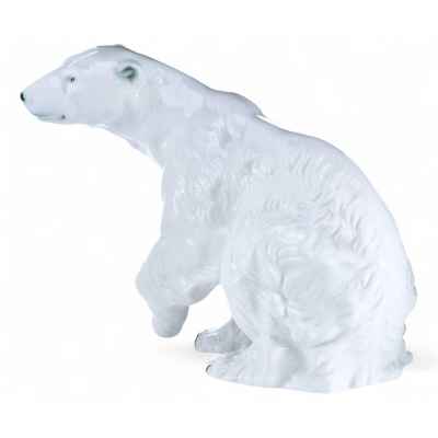 Скульптура Белый медведь фарфор, Royal Dux Чехословакия 1946-90 гг. Н-26,5 см. Чехословакия 1946-1990 гг