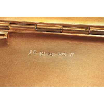 Дамский портсигар Австро-Венгрия, мастерская Георга Адам а Шейда 1872-1922