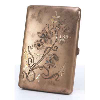 Портсигар с цветком Москва, Россия 1899-1908 гг