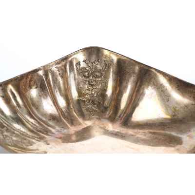 Фруктовая ваза, Венгрия Будапешт, Венгрия до 1866 г