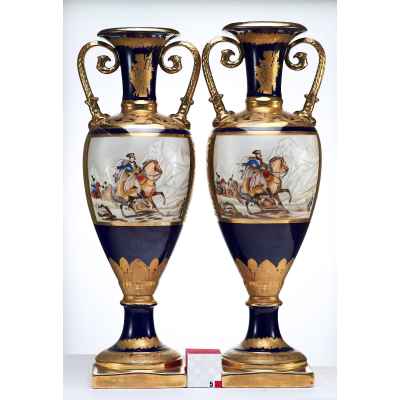 Вазы парные «Наполеон на перевале Сен — Бернар». Западная Европа ХХ век