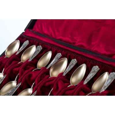 Набор серебряных чайных ложек 800 пр. 132 гр. Германия нач. ХХ в. Ганау (?), Германия Начало XX века